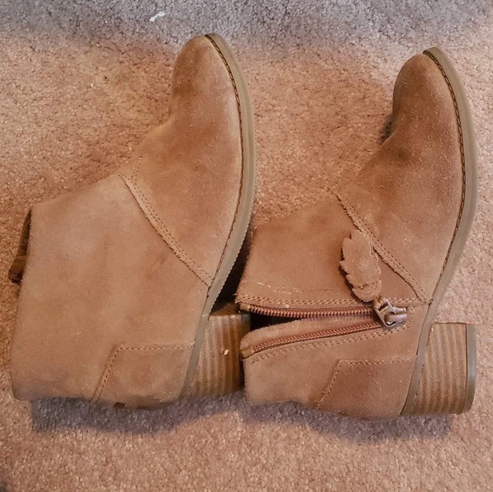 Toms booties 13.5